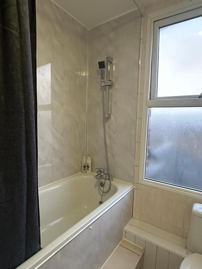 Apartament Beautiful No4 Forest Road *